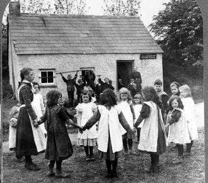 The School House in Ireland at the turn of the 20th Century (Heritage Week 2016 Series)